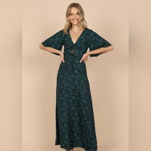Josephine knot front maxi dress, NWT. Size small. Dark green.